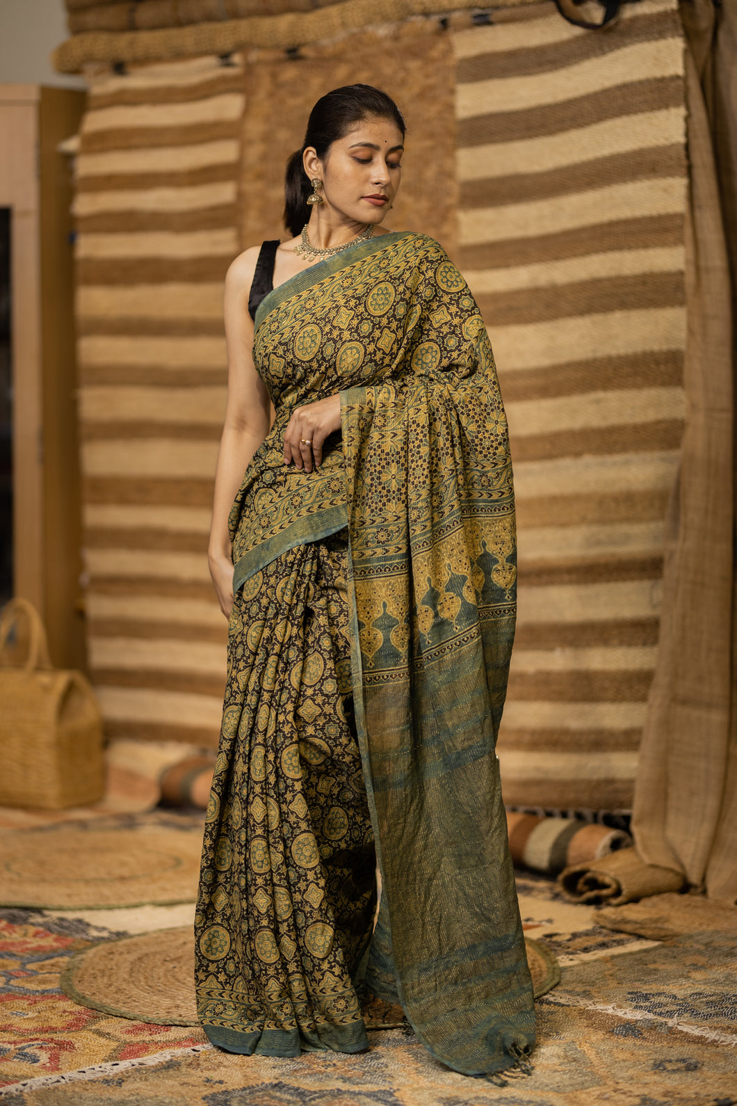 SIYA COTTON ZARI MUKHDA AJRAKH SAREE