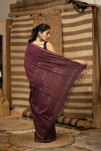 Load image into Gallery viewer, JAMDANI KHADI WINE SAREE
