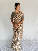 Load image into Gallery viewer, DYNA COTTON KHADI STRIPED HANDMADE SAREE
