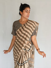 Load image into Gallery viewer, DYNA COTTON KHADI STRIPED HANDMADE SAREE
