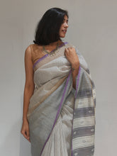 Load image into Gallery viewer, RAMYA COTTON BY LINEN HANDMADE SAREE
