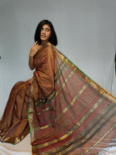 Load image into Gallery viewer, RONI COTTON ZARI CHECKS HANDMADE SAREE
