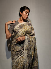 Load image into Gallery viewer, NIGRAH KHADI ECO PRINT HANDWOVEN SAREE
