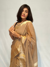 Load image into Gallery viewer, TRIPTI COTTON DOBBY BOOTI HANDWOVEN SAREE
