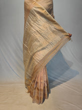 Load image into Gallery viewer, REWATI COTTON KHADI DOBBY HANDWOVEN SAREE
