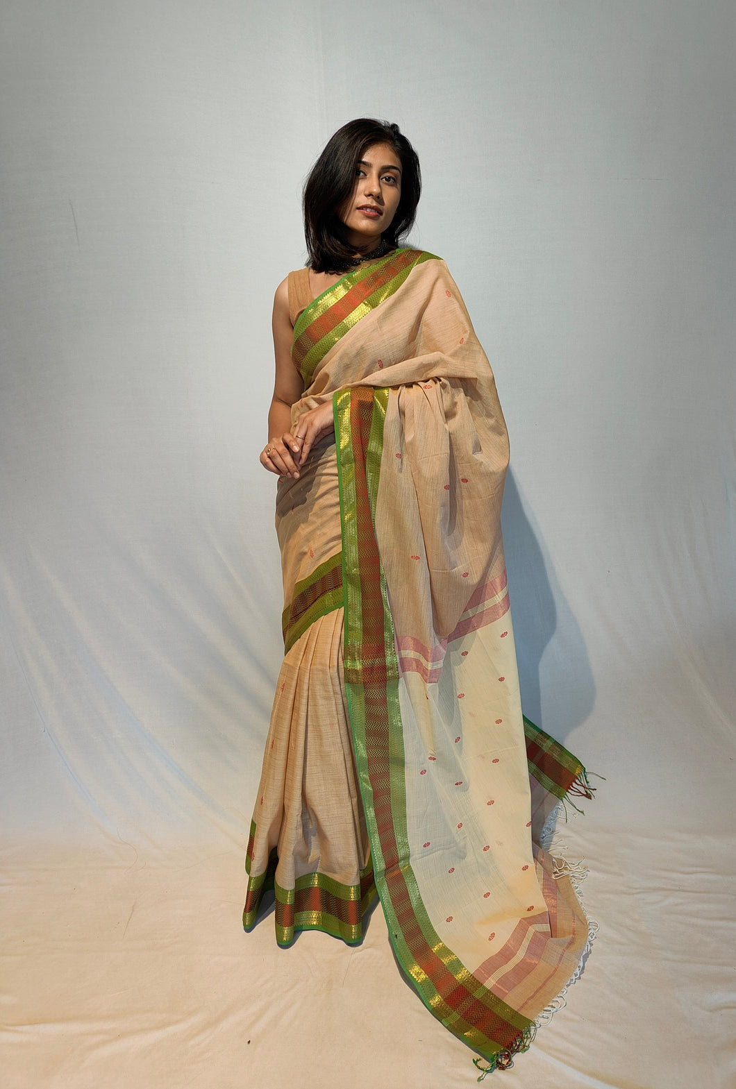 VIDYA 1 COTTON KHADI DOBBY HANDWOVEN SAREE