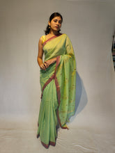 Load image into Gallery viewer, PATTI COTTON DOBBY BOOTI HANDWOVEN SAREE
