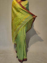 Load image into Gallery viewer, PATTI COTTON DOBBY BOOTI HANDWOVEN SAREE
