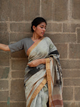 Load image into Gallery viewer, VENUS COTTON KHADI DOBBY ZARI ECO PRINT HANDWOVEN SAREE
