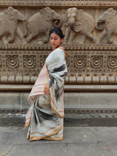 Load image into Gallery viewer, VENUS COTTON KHADI DOBBY ZARI ECO PRINT HANDWOVEN SAREE
