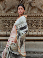 Load image into Gallery viewer, VENUS COTTON KHADI DOBBY ZARI ECO PRINT HANDWOVEN SAREE
